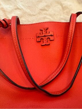Tory Burch Large McGraw Pebbled Leather Tote in Poppy